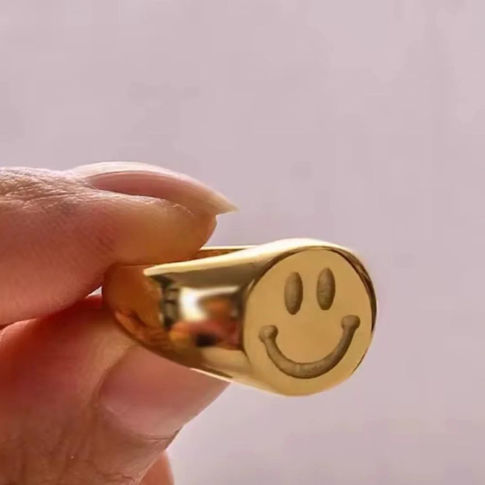 Stylish Smiley Face Ring Size 7 – Stainless Steel